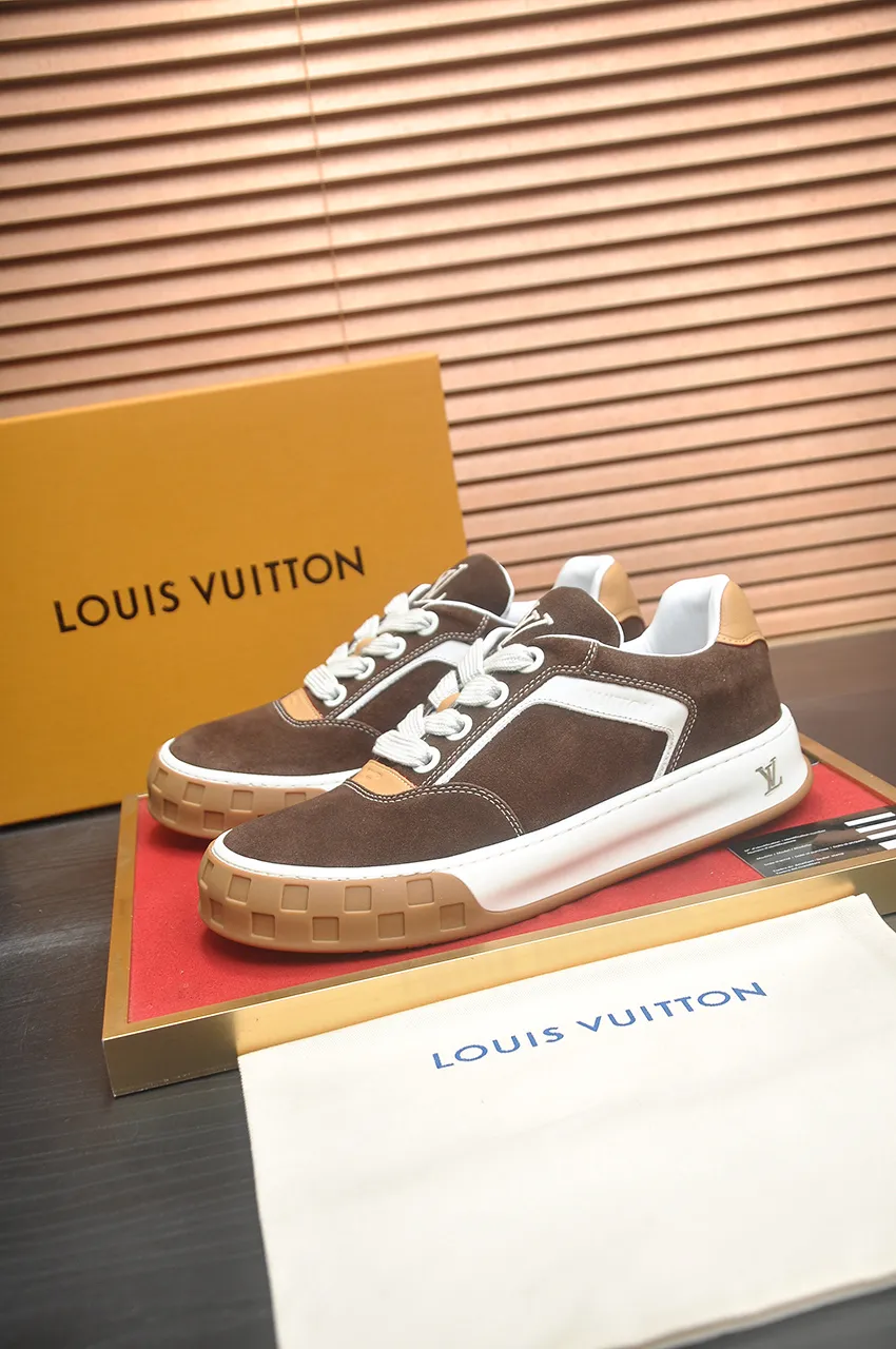 Men's shoes 💰680💶[LOUIS VUITTON] (original order) couple model 🍀LV Louis Vuitton * - top version of LV classic trendy shoes! Made of imported original cowhide, water-dyed cowhide lining, and original wear-resistant rubber outsole! High quality products! Size for women: 35-40. Men: 39-46 (45.46 customized)